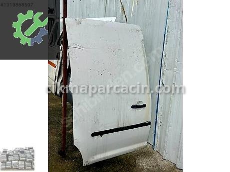 Volkswagen Caddy Sağ Kapı çıkma parça