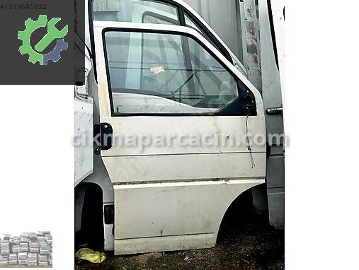 Volkswagen Transporter Sağ Kapı çıkma parça
