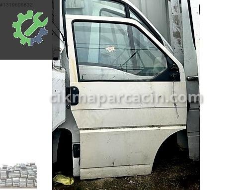 Volkswagen Transporter Sağ Kapı çıkma parça