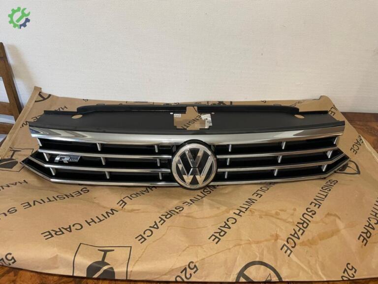Volkswagen Passat Panjur çıkma parça