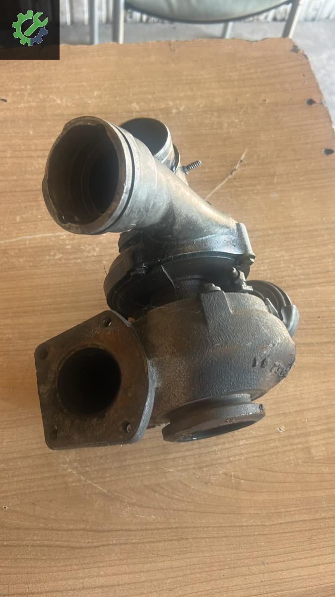 Volkswagen Transporter Turbo çıkma parça