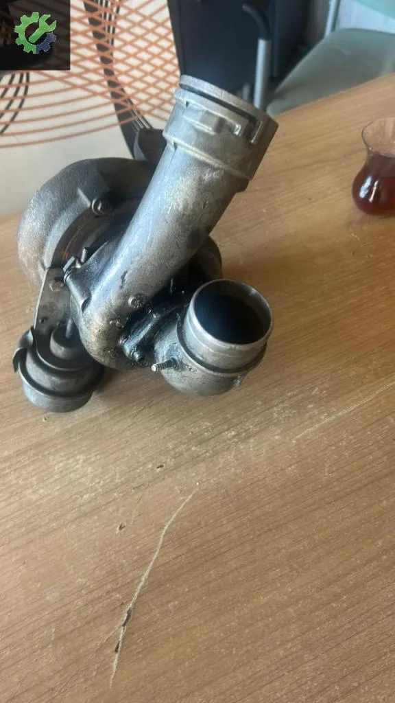 Volkswagen Transporter Turbo çıkma parça