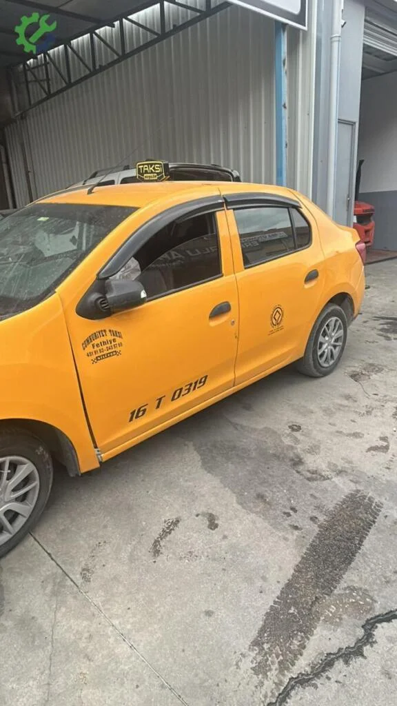 Renault Symbol Sol Ön Kapı çıkma parça