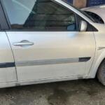 RENAULT MEGANE 2 SAĞ ÖN KAPI HATASIZ