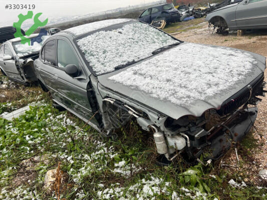 Jaguar X-Type Torpido çıkma parça