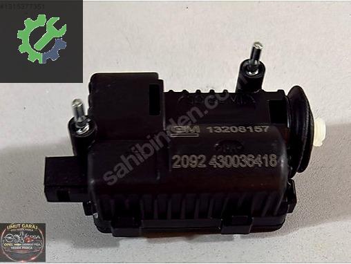 YAKIT DEPO KİLİT MOTORU CORSA D CORSA E ASTRA H GM 13208157