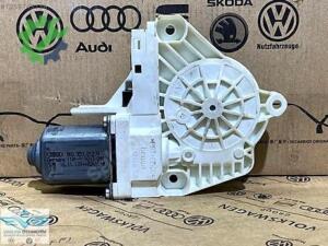 Skoda Yeti 2010-2018 Sıfır Cam 8K0959812A