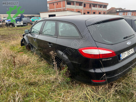 Ford Mondeo Torpido çıkma parça