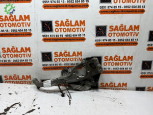 Audi A4 Taşıyıcı Çıkma - 8K0407258G