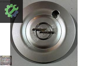 ZAFİRA A ASTRA G CD JANT GÖBEĞİ GRİ 6JX15 İNÇ 1006896