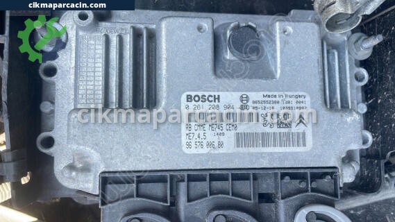 Citroen C4 Motor Beyni çıkma parça