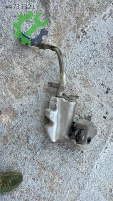 Volkswagen Phaeton Cam Suyu Deposu çıkma parça