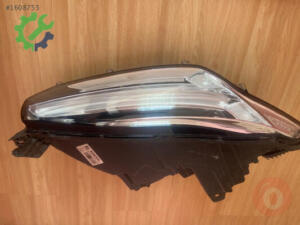 Volvo XC90 2014-2022 Çıkma Far 31468583