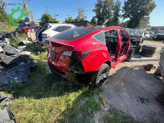 Tesla Model Y Çelik Jant çıkma parça
