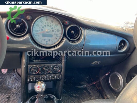 Mini Cooper Torpido çıkma parça