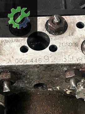 A0004469289 SPRİNTER ABS BEYNİ 0265950137