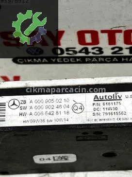 Mercedes-Benz GLA Radar Beyni A0009050210 çıkma parça