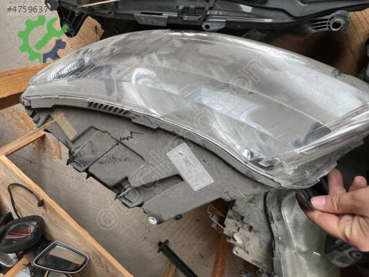 Audi A6 Far çıkma parça
