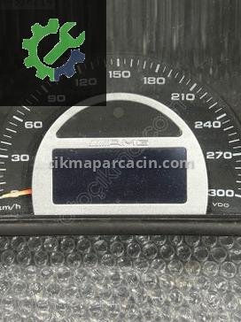 Mercedes-Benz C Serisi Gösterge Paneli A2035405747 çıkma parça