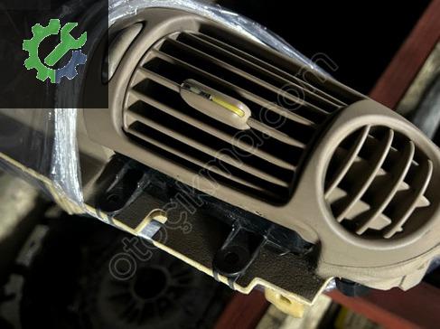 A2038300254 MERCEDES W203 SAĞ KALORİFER IZGARASI HAVA MENFEZİ
