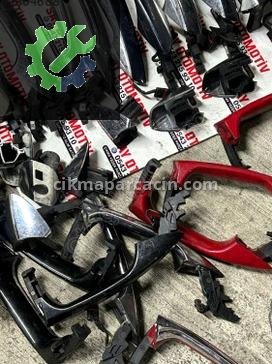 Mercedes-Benz C Serisi Dış Kapı Kolu A2047600520 çıkma parça