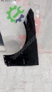 Mercedes-Benz C Serisi 2012-2023 Çıkma Çamurluk A204881090