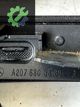 A2076803839 MERCEDES W207 KALORİFER KUMANDA PANEL ÇERÇEVESİ
