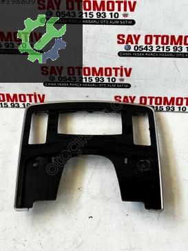 A2076808193 MERCEDES W207 CABRİO ORTA KONSOL ÇERÇEVESİ