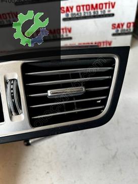 A2078300000 C207 W212 CABRİO ORTA KALORİFER IZGARASI MENFEZİ