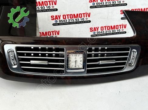 A21883100054 MERCDES CLS550 CLS 63 W218 ORTA KALORİFER IZGARASI