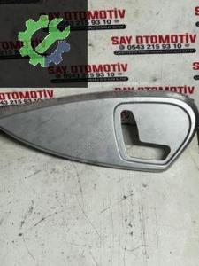 A2519184830 MERCEDES W164 ML GL SAĞ ÖN KOLTUK YAN PLASTİK KAPLAMA