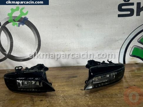 Audi A3 Sis Farı çıkma parça
