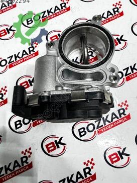Volkswagen Golf Gaz Kelebeği 05L128063A çıkma parça