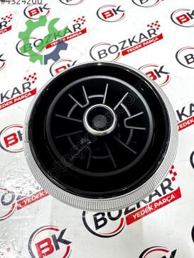 Audi A3 Havalandırma Izgarası 81A820901B çıkma parça