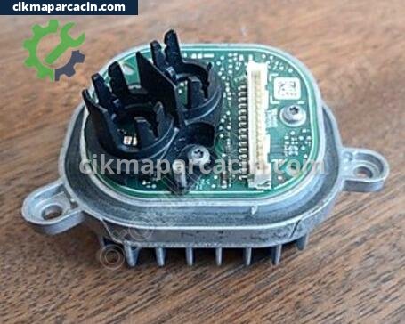 Audi A4 Far çıkma parça