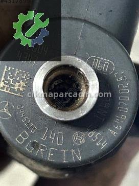 Mercedes-Benz Vito Enjektör 0445110140 çıkma parça