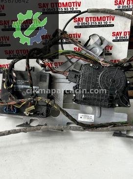 Mercedes-Benz Sprinter Kapı Kilidi A9064461232 çıkma parça