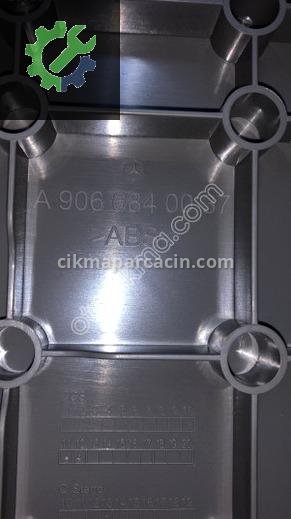 Mercedes-Benz Sprinter Torpido Kapağı A9066840037 çıkma parça