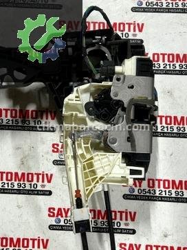 Mercedes-Benz Sprinter Kapı Kilidi A9077200300 çıkma parça