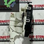 A9107303400 MERCEDES SPRİNTER Y KASA SOL KAPI KİLİDİ