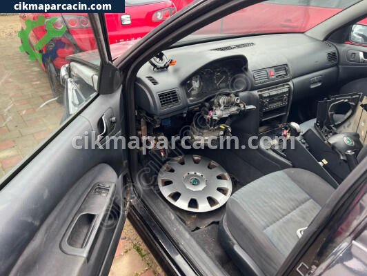 Skoda Octavia Torpido çıkma parça