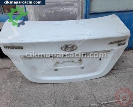 Hyundai Accent Bagaj çıkma parça