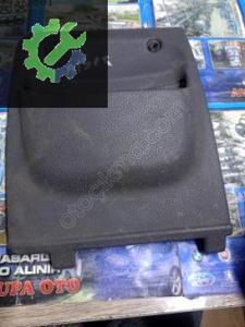 Albea sol torpido altı sigorta kutusu Plastik bakaliti