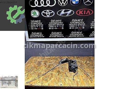 Alfa Romeo 156 Sağ Ön Kapı Kilidi çıkma parça