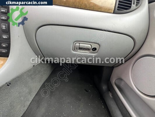 Jaguar X-Type Torpido çıkma parça