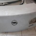Opel Astra 2013-2022 Çıkma Bagaj Kapağı