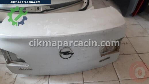 Opel Astra Bagaj Kapağı çıkma parça