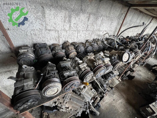 Volkswagen Transporter Klima Kompresörü çıkma parça