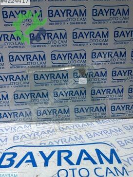 Audi 80 Serisi Sağ Arka Kapı Camı çıkma parça