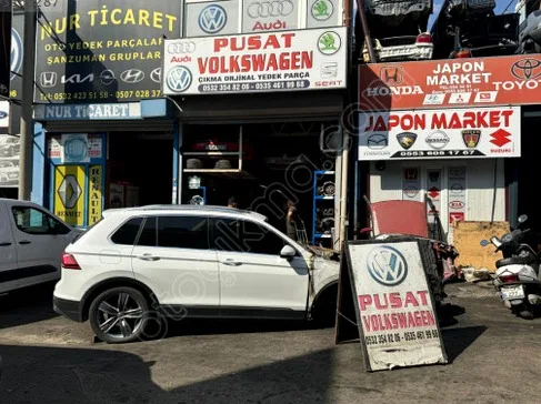 Audi A3 Turbo çıkma parça